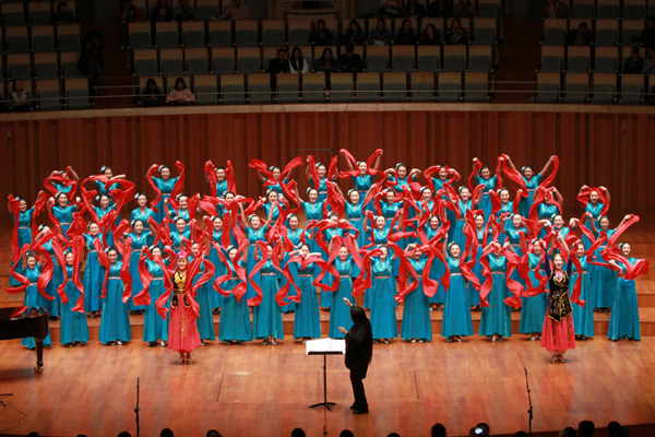 东北风——北方女子民歌合唱团音乐会在国家大剧院上演